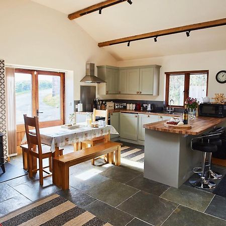The Old Dairy - Boutique Countryside Cottage At Harrys Cottages Pen-y-Clawdd Exteriér fotografie